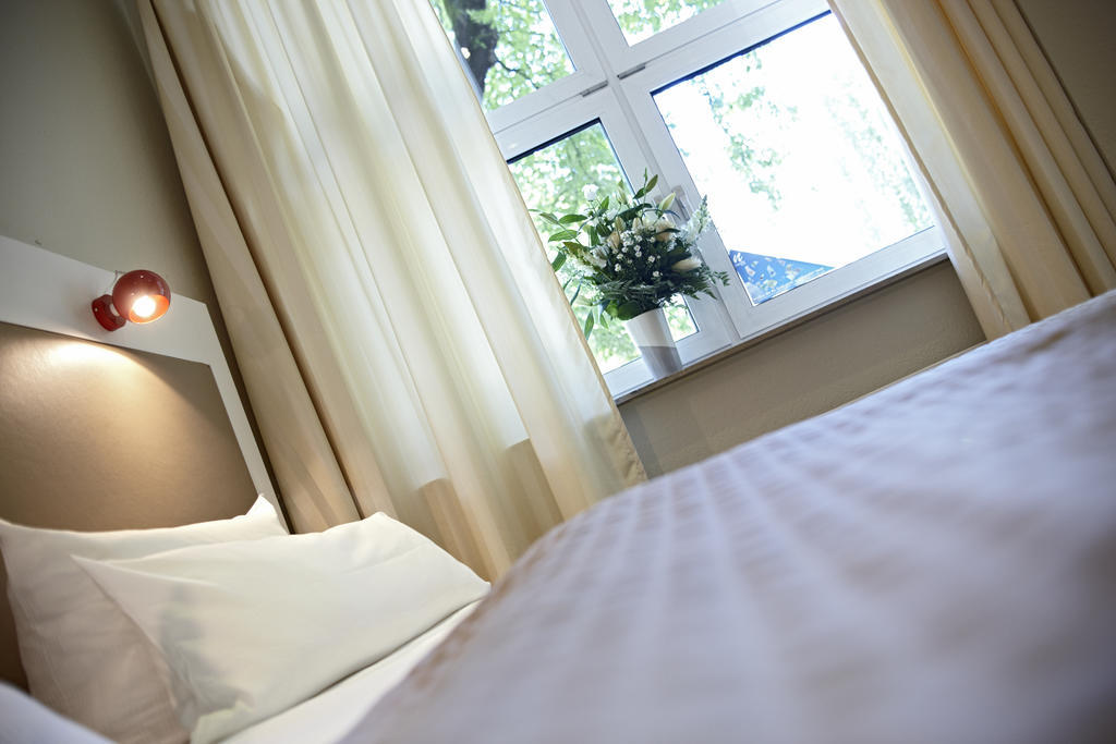 Hotel Domicil Hamburg By Golden Tulip Ngoại thất bức ảnh