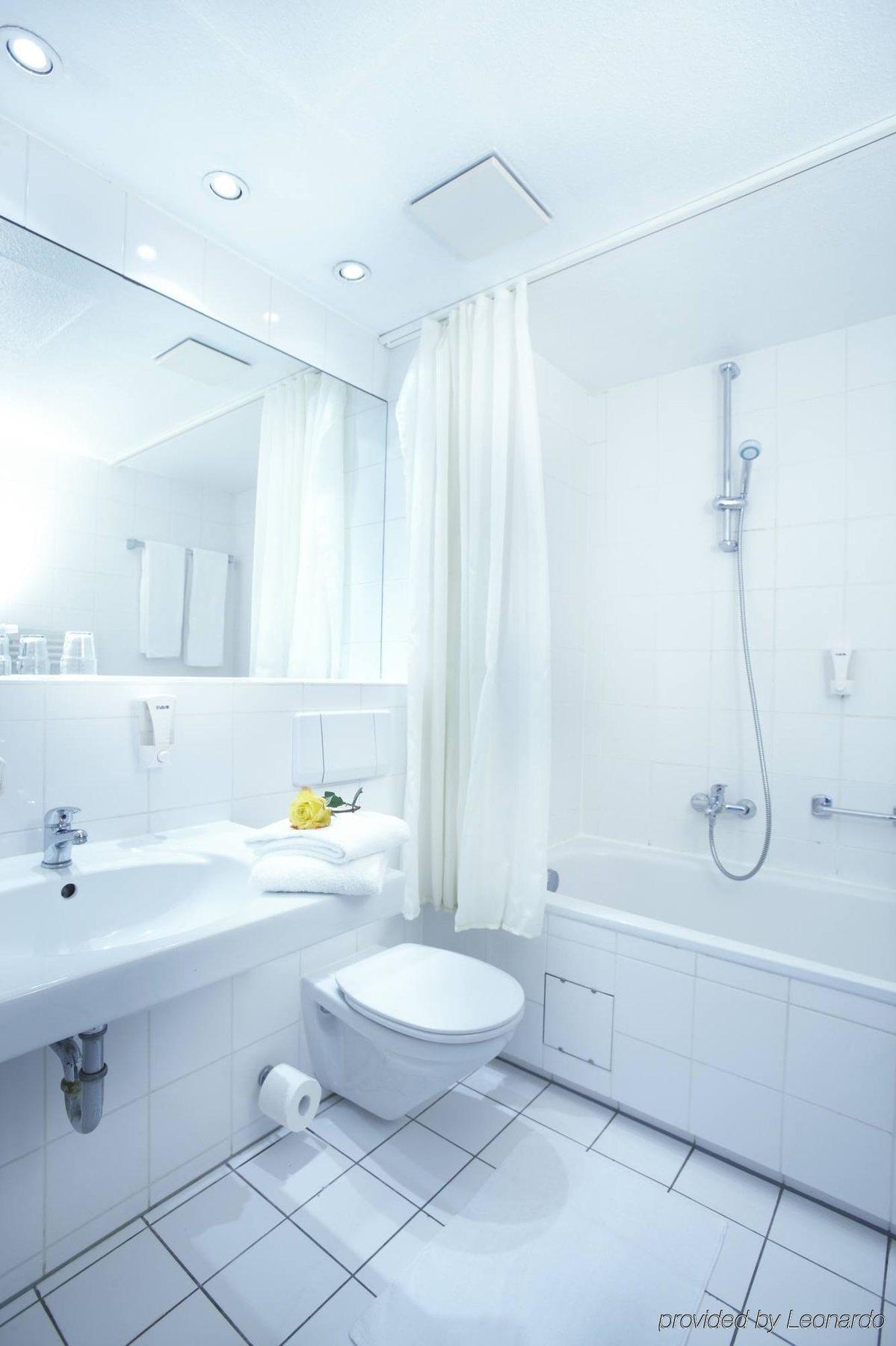 Hotel Domicil Hamburg By Golden Tulip Ngoại thất bức ảnh